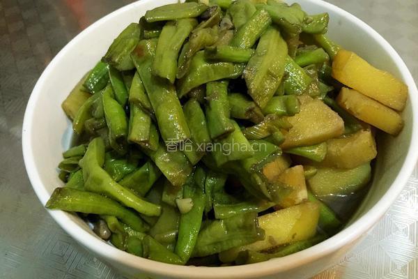 土豆炖豆角