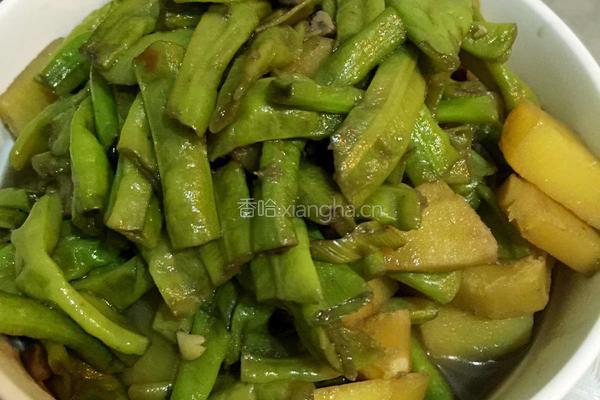 土豆炖豆角的做法图解7
