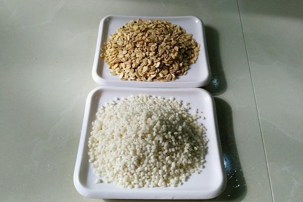 大米丝瓜燕麦粥的做法图解2
