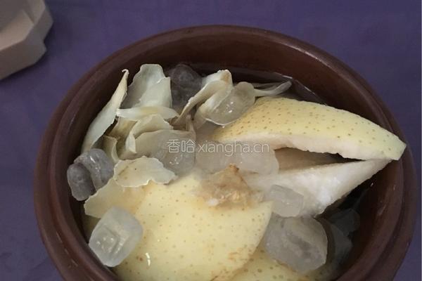 雪梨糖水的做法图解3