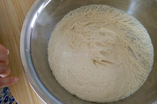香葱花卷儿的做法图解2