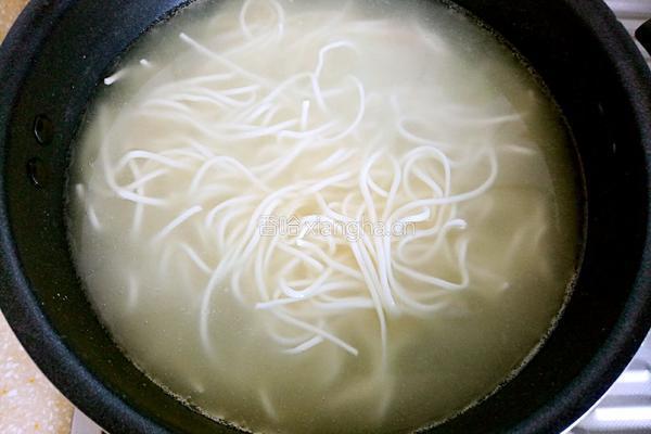 猪肉土豆打卤面的做法图解5