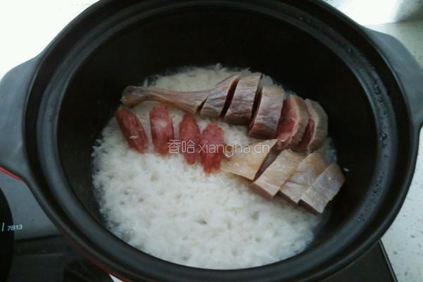 腊味煲仔饭的做法图解4