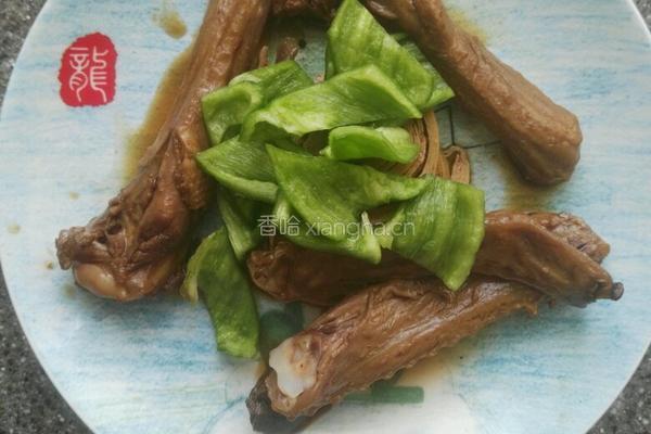 炒卤菜的做法图解1