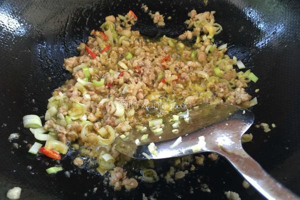 干煸豆角（肉沫版）的做法图解5