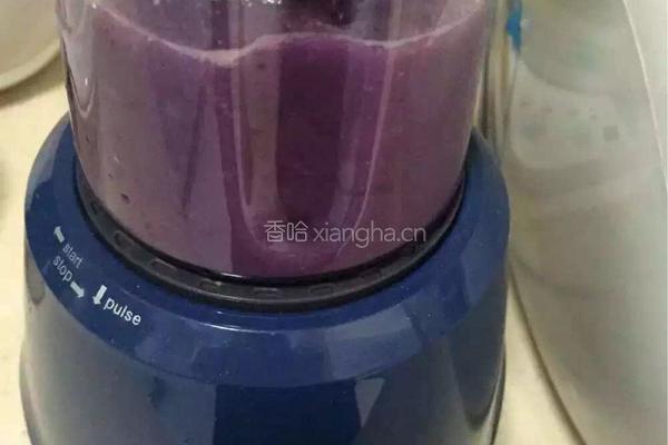 紫薯饼的做法图解1