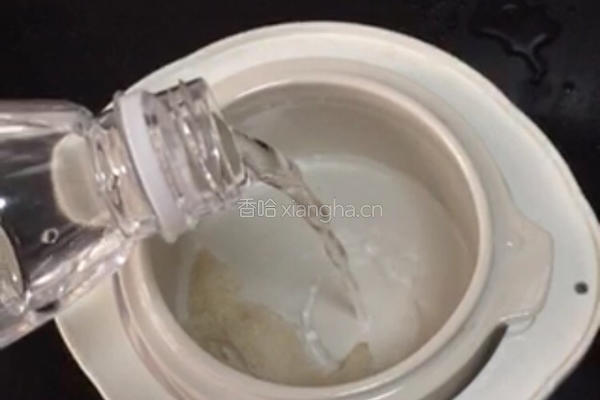 芒果牛奶燕窝的做法图解2