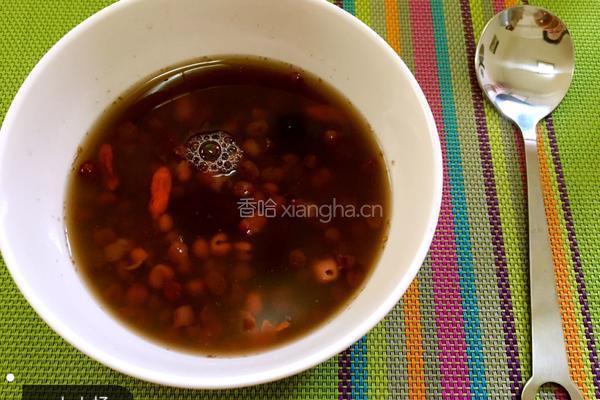 红豆薏仁汤的做法图解3