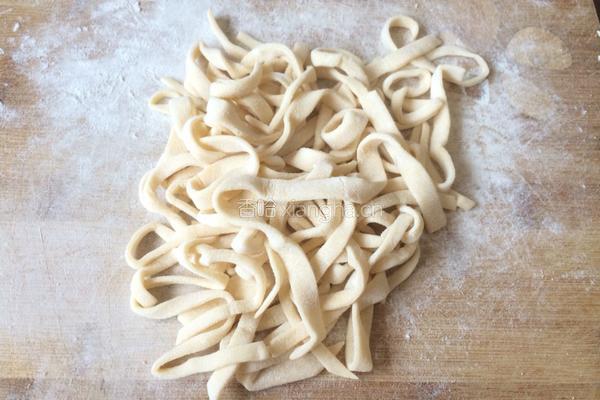 手擀面（双色版）的做法图解14