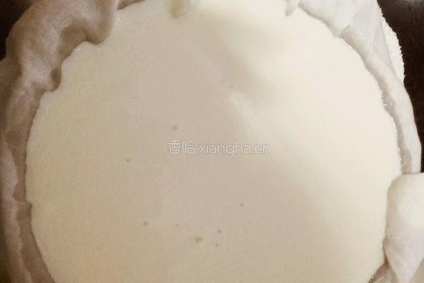 酸奶夹层杯的做法图解2