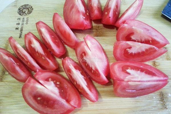 番茄蛋花汤的做法图解2