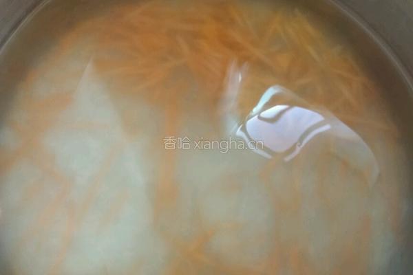 西蓝花瘦肉粥的做法图解2