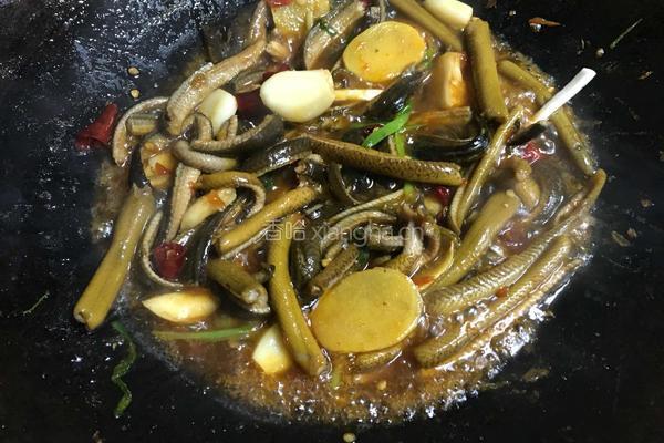 茭白炒鳝丝的做法图解8