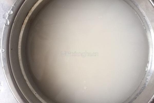火腿菌菇焖饭的做法图解4