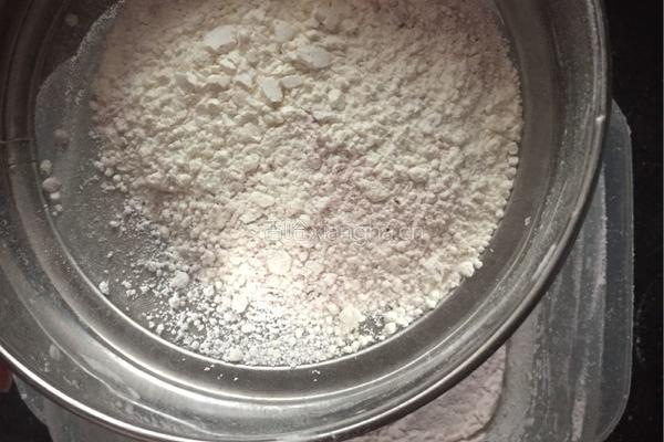 红丝绒戚风的做法图解4