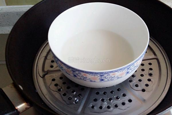 紫薯玫瑰豆沙月饼的做法图解3