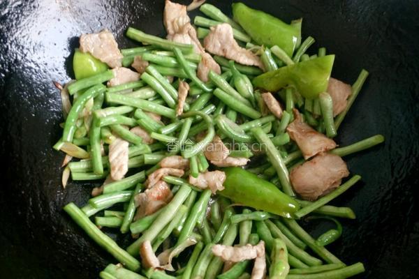 豆角炒肉的做法图解3