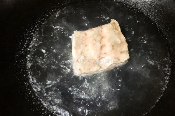 梅菜扣肉的做法图解3