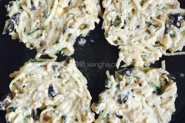 特味土豆丝饼的做法图解2