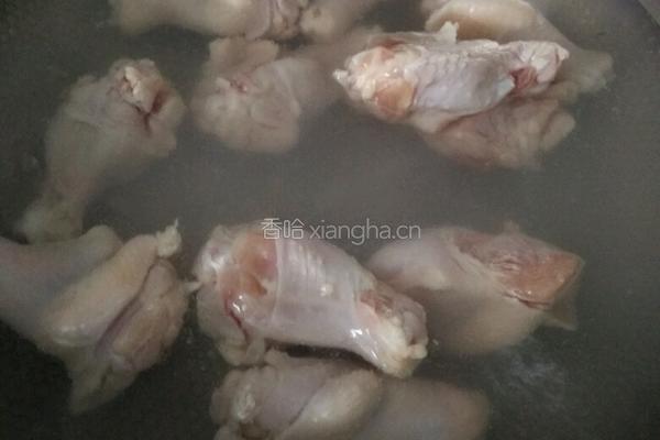 土豆顿鸡腿的做法图解2