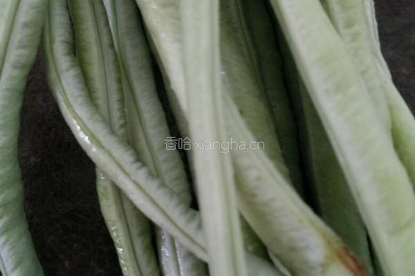 豆角鸡蛋的做法图解1