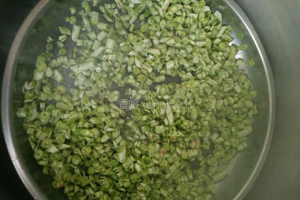 豆角鸡蛋的做法图解3