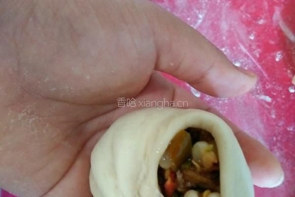 玉米肉馅包子的做法图解11