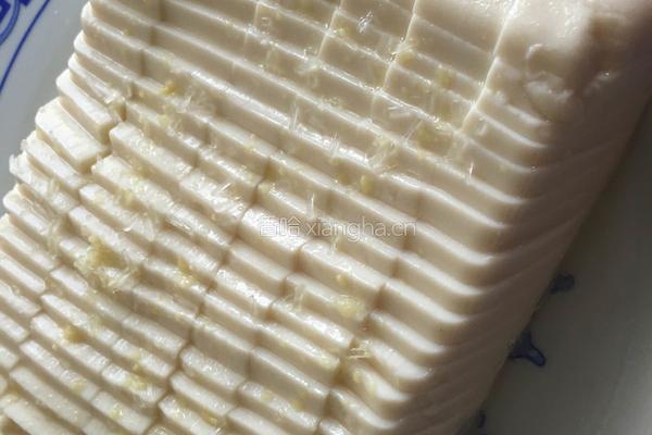 皮蛋豆腐的做法图解5