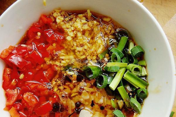 凉拌黄瓜粉丝的做法图解7