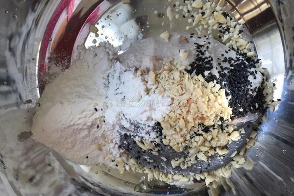 花生芝麻豆渣饼的做法图解2