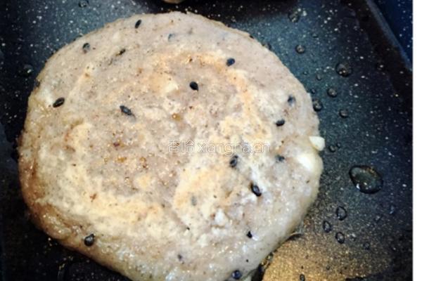 花生芝麻豆渣饼的做法图解4