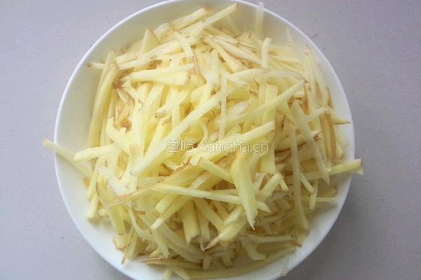 青椒土豆丝的做法图解7