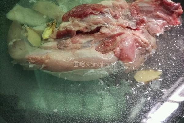 白灼猪舌的做法图解1