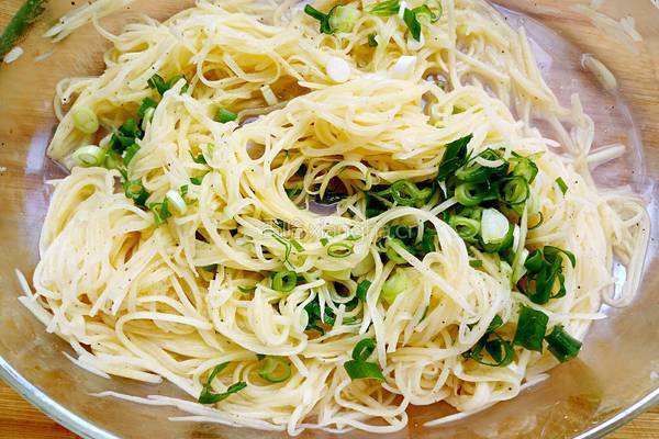 土豆丝饼的做法图解4