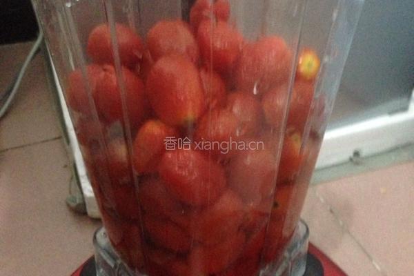 圣女果汁的做法图解1
