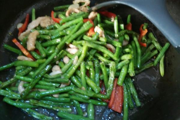 豇豆炒里脊的做法图解7