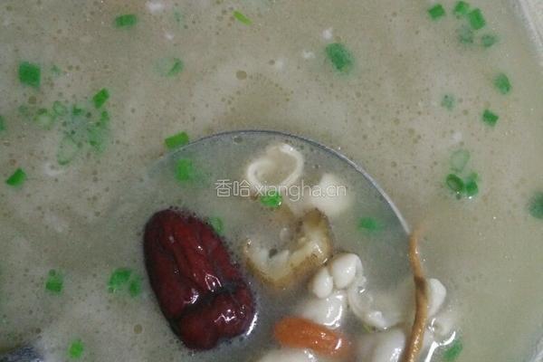 肥肠汤的做法图解3