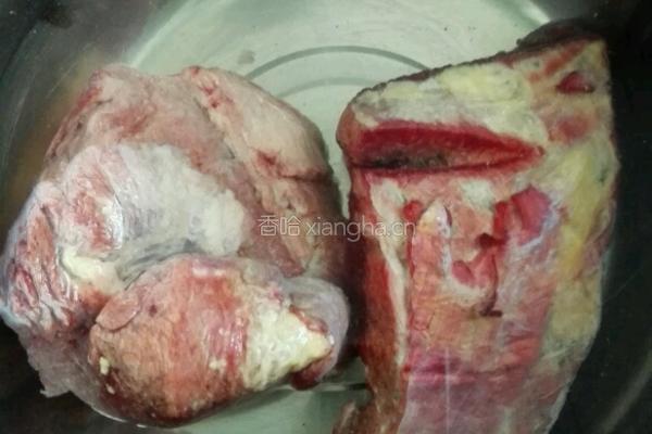 懒人红烧牛肉的做法图解1