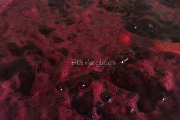 蓝莓酱的做法图解3