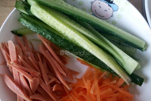 紫菜包饭的做法图解1