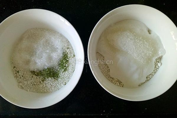 抹茶椰汁千层马蹄糕的做法图解4