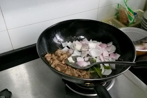 洋葱炒猪肝的做法图解8