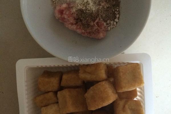 酿肉豆腐的做法图解1