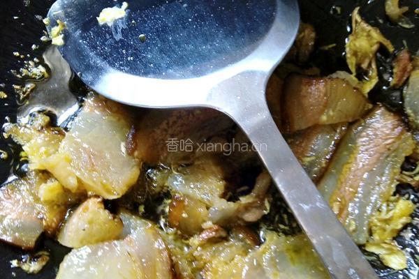 青椒回锅肉的做法图解1