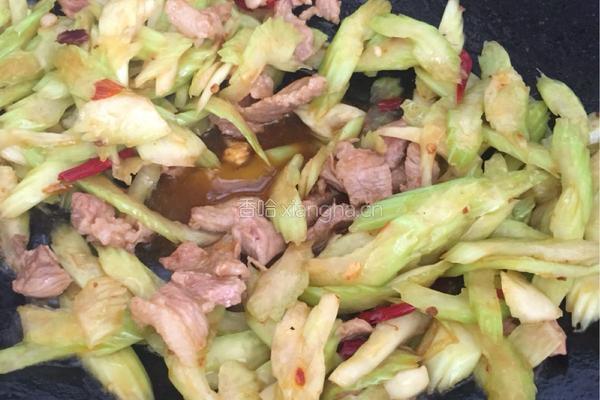 猪肉炒西芹的做法图解11