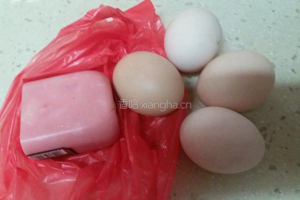 火腿炒鸡蛋的做法图解1