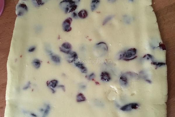 炼乳蔓越梅饼干的做法图解4