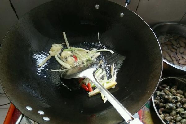 酸豆角酸姜爆炒牛肉的做法图解7