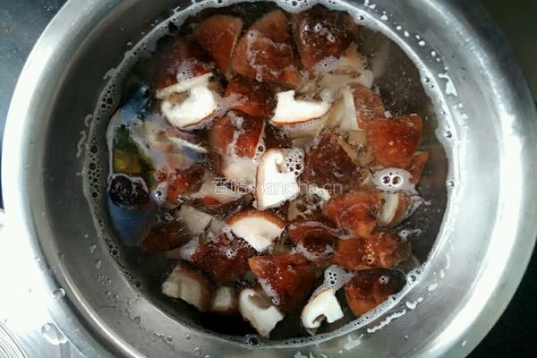 蒜蓉酱香香菇的做法图解4