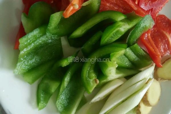 辣子鸡的做法图解3